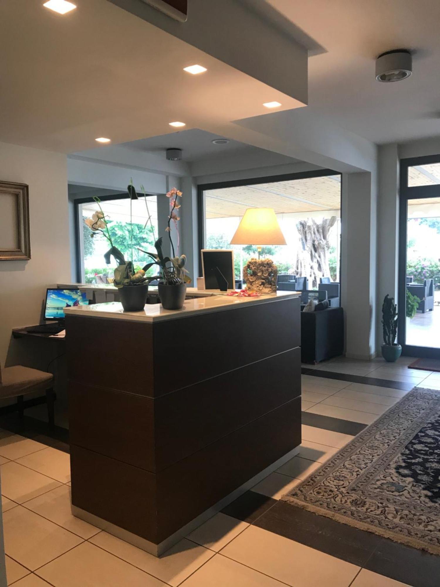 Hotel Royal San Benedetto del Tronto Kültér fotó