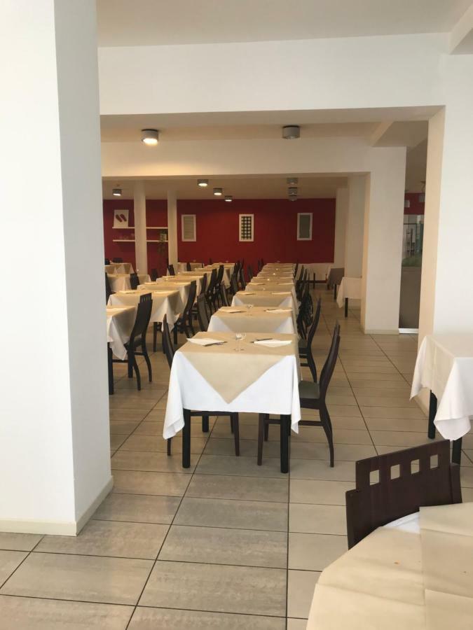 Hotel Royal San Benedetto del Tronto Kültér fotó
