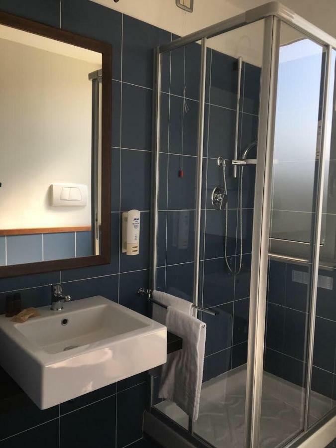 Hotel Royal San Benedetto del Tronto Kültér fotó