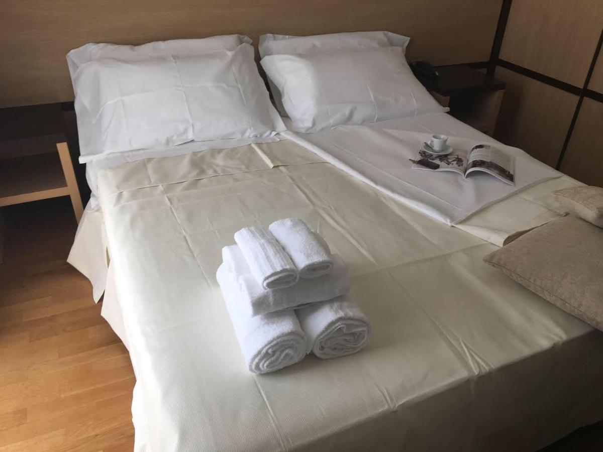 Hotel Royal San Benedetto del Tronto Kültér fotó