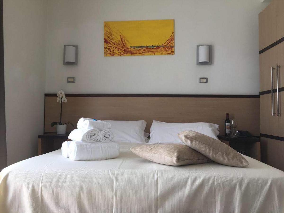 Hotel Royal San Benedetto del Tronto Kültér fotó